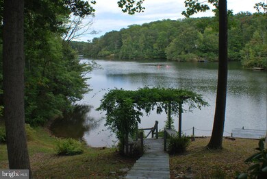 290 Queens Way, Montross, VA 22520 - photo 6