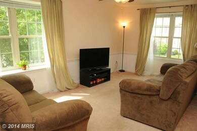 1926 Winslow Ct, Woodbridge, VA 22191 - photo 5