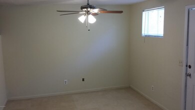 325 S Pioneer unit 325L, Mesa, AZ 85204 - photo 4