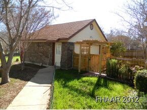 806 Skyline Dr, Copperas Cove, TX 76522 - photo 2