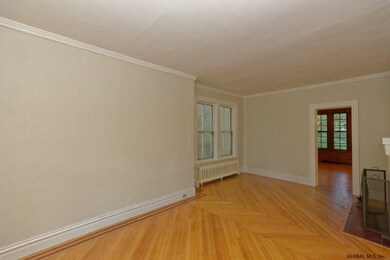 856 Myrtle Ave, Albany, NY 12208 - photo 6