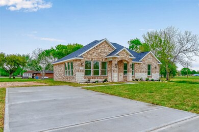 14015 Raska St, Needville, TX 77461 - photo 3