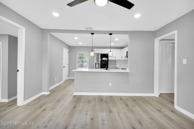 2352 Wilmont Ave, Jacksonville, FL 32218 - photo 7