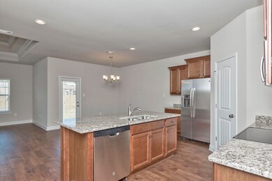 4 Kitchen1