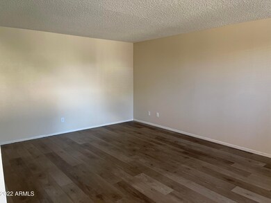 5604 S Clambake Bay Ct unit C, Tempe, AZ 85283 - photo 3