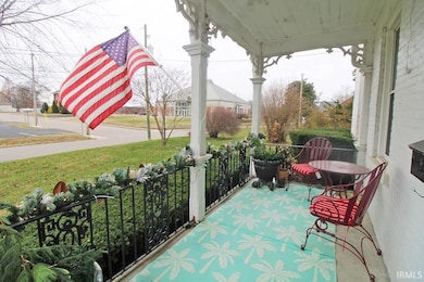 121 N 7th St, Boonville, IN 47601 - photo 3