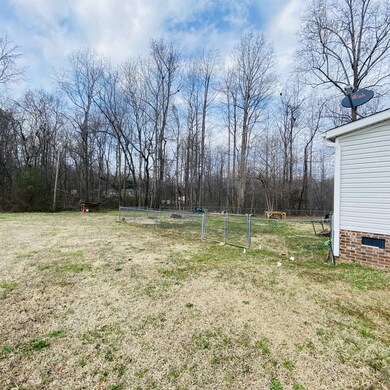 6610 Pebble Ln, Oxford, NC 27565 - photo 2