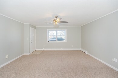 135 Litchfield Pines Dr unit A, Leominster, MA 01453 - photo 4
