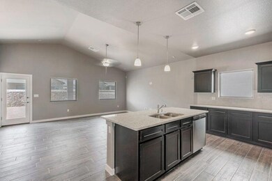 13590 Lawkland St, Horizon City, TX 79928 - photo 2