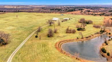 1070 County Road 114, Whitesboro, TX 76273 - photo 2