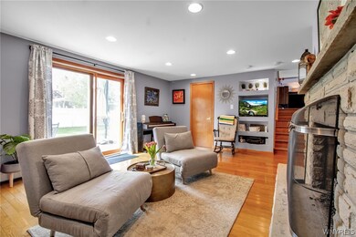 835 Remington Dr, North Tonawanda, NY 14120 - photo 5