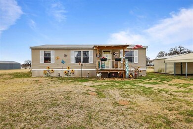 389 Cedar Dr, Azle, TX 76020 - photo 3