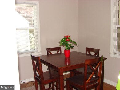 2916 W Washington St, Allentown, PA 18104 - photo 6