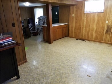 220 E 1st Ave, Elkins, AR 72727 - photo 5