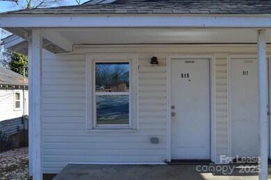 515 S Elm St, Statesville, NC 28677 - photo 2