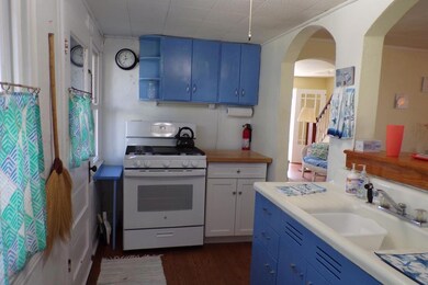 4197 Russell St, Chincoteague Island, VA 23336 - photo 5