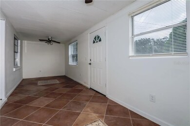 FRONT ENTRY FLORIDA ROOM