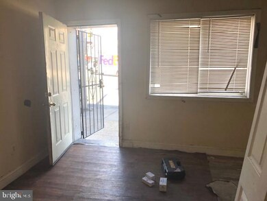 2136 N Fulton Ave, Baltimore, MD 21217 - photo 5