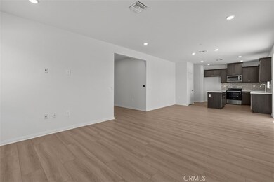 27071 Kodiak Ct, Menifee, CA 92585 - photo 5