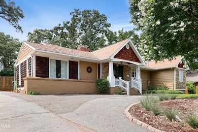 821 Woodburn Rd, Raleigh, NC 27605 - photo 3