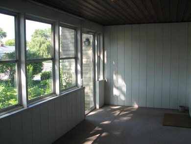 Front Florida Room