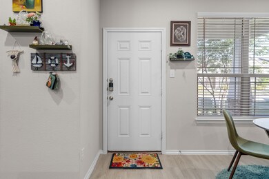 Foyer, plenty of natural light