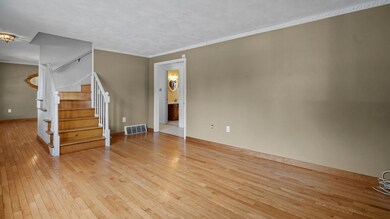 767 Pontiac Ave, Cranston, RI 02910 - photo 6