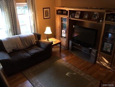 927 Sun Valley Dr, North Tonawanda, NY 14120 - photo 4