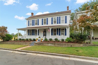 440 4th St, West Point, VA 23181 - photo 3