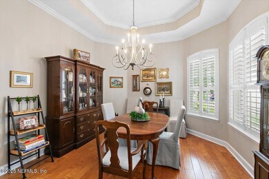 04-Dining Room