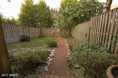 7911 Brightmeadow Ct, Ellicott City, MD 21043 - photo 7