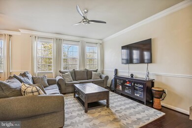 3570 Huntley Manor Ln, Alexandria, VA 22306 - photo 5