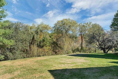 427 N Main St, Wolfeboro, NH 03894 - photo 7