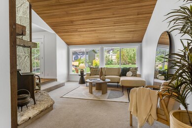 61157 Benham Rd, Bend, OR 97702 - photo 7