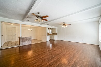 16330 David Glen Dr, Friendswood, TX 77546 - photo 7