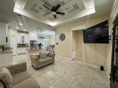 1001 Colon Ln, Eagle Pass, TX 78852 - photo 4