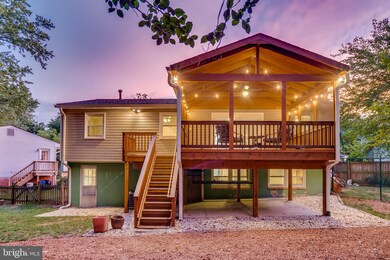 907 Lauren Ln SE, Vienna, VA 22180 - photo 5