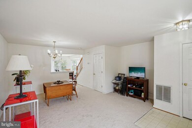 42787 Pilgrim Square, Chantilly, VA 20152 - photo 5