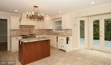 11612 Le Havre Dr, Potomac, MD 20854 - photo 2