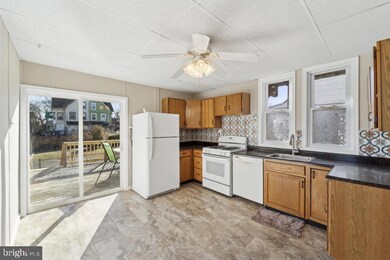 56 E Stewart Ave, Lansdowne, PA 19050 - photo 7