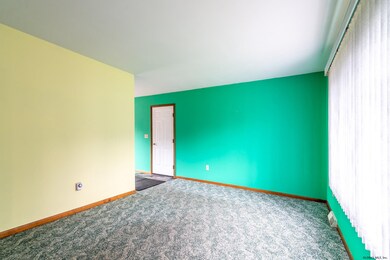 10 Loriann Dr, Saratoga Springs, NY 12866 - photo 6