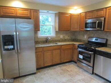 5901 Eurith Ave, Baltimore, MD 21206 - photo 5