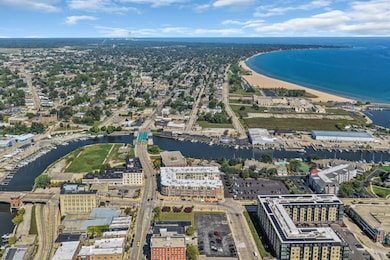 141 Main St unit 429, Racine, WI 53403 - photo 4