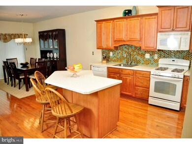 214 Providence Ln, Lansdale, PA 19446 - photo 5