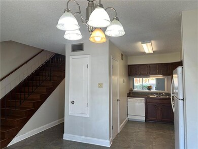 1350 Park Dr unit 2, Mandeville, LA 70471 - photo 3