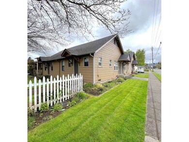 3002 Garfield St, Longview, WA 98632 - photo 4