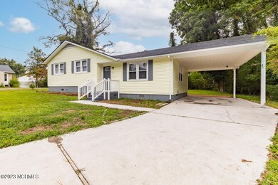 309 Woodhaven Dr, Jacksonville, NC 28540 - photo 2