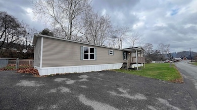 84 Benedum Run Rd, Bridgeport, WV 26330 - photo 2