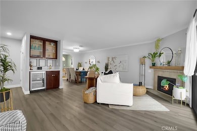 14634 Magnolia Blvd unit 4, Sherman Oaks, CA 91403 - photo 2