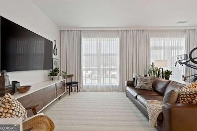 560 Dutch Valley Rd NE, Atlanta, GA 30324 - photo 4